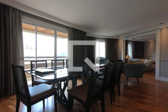 Sala de apartamento para alugar com 2 quartos, 120m² em Jardim Ampliação, São Paulo