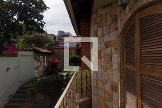 Sacada Suíte 3 de casa para alugar com 5 quartos, 590m² em Jardim Triana, São Paulo