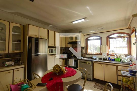 Cozinha de casa para alugar com 5 quartos, 590m² em Jardim Triana, São Paulo