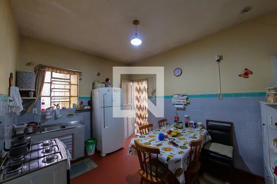 Cozinha 1 de casa à venda com 3 quartos, 210m² em Vila Medeiros, São Paulo