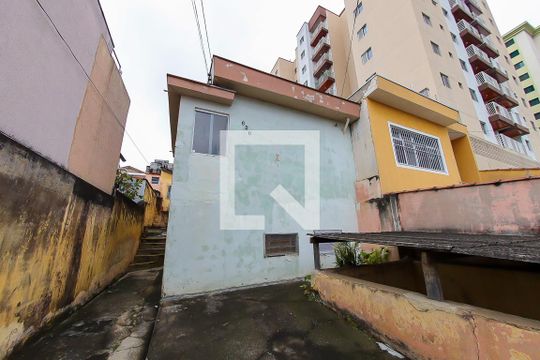 Quintal de casa à venda com 3 quartos, 210m² em Vila Medeiros, São Paulo