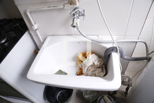 Área de Serviço de apartamento para alugar com 2 quartos, 50m² em Jardim Íris, São Paulo