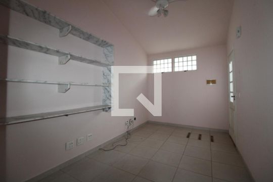 Escritório - Sala 3 de casa à venda com 4 quartos, 300m² em Jardim Guanabara, Campinas