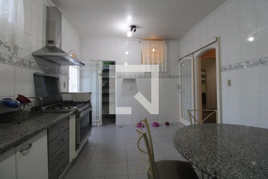 Cozinha de casa à venda com 4 quartos, 300m² em Jardim Guanabara, Campinas