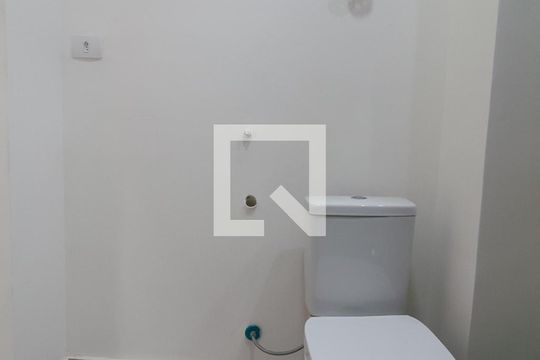 Banheiro de kitnet/studio à venda com 0 quarto, 39m² em Centro, São Paulo