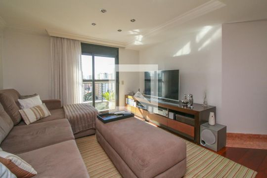 Sala de TV de apartamento à venda com 3 quartos, 234m² em Jardim Anália Franco, São Paulo