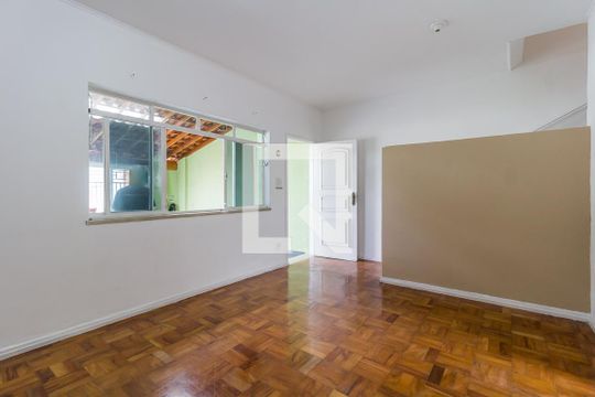 Sala de casa para alugar com 3 quartos, 117m² em Vila Industrial, Mogi das Cruzes