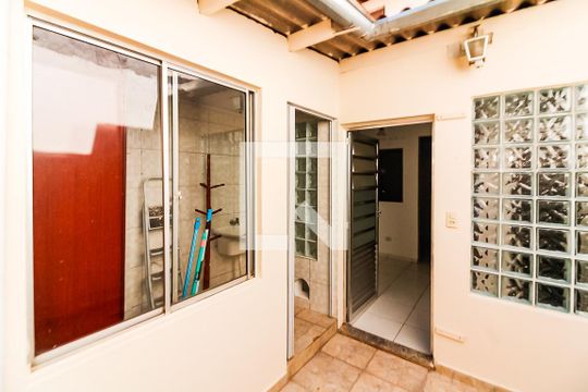 Quintal de casa à venda com 2 quartos, 62m² em Vila Nova Cachoeirinha, São Paulo