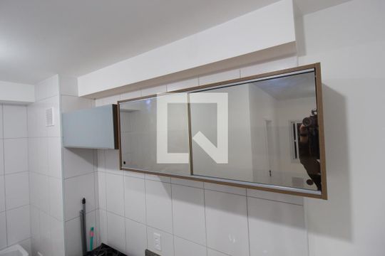 Cozinha de apartamento à venda com 2 quartos, 34m² em Vila Pierina, São Paulo
