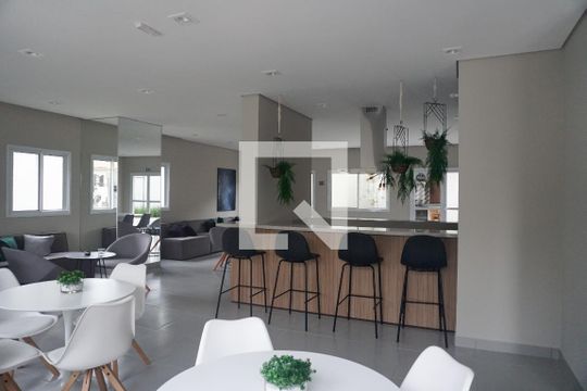 Apartamento à venda com 2 quartos, 34m² em Vila Pierina, São Paulo