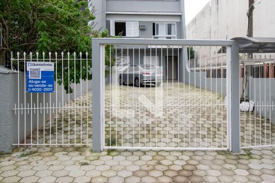 Fachada de apartamento à venda com 3 quartos, 150m² em Santo Antônio, Porto Alegre