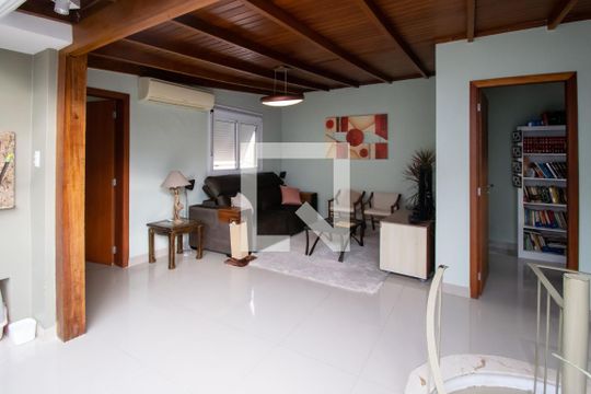 Apartamento à venda com 3 quartos, 150m² em Santo Antônio, Porto Alegre