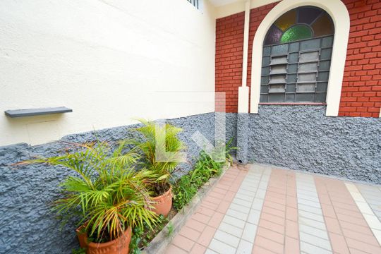 Garagem de casa à venda com 3 quartos, 185m² em Vila Augusta, Guarulhos