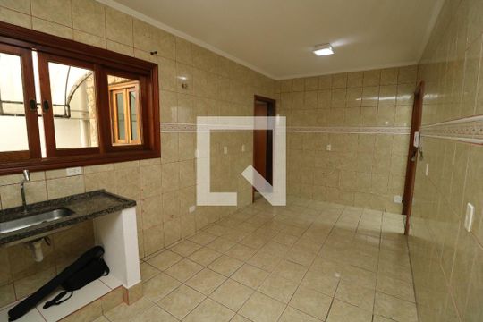 Sala/Cozinha de casa para alugar com 1 quarto, 60m² em Jardim Paraguaçu, São Paulo