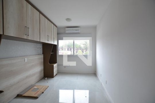 Suíte de apartamento à venda com 2 quartos, 60m² em Glória, Porto Alegre