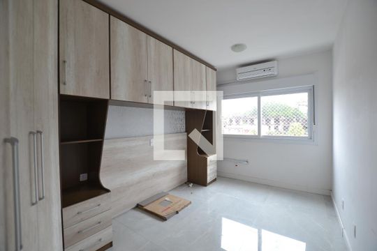 Suíte de apartamento à venda com 2 quartos, 60m² em Glória, Porto Alegre