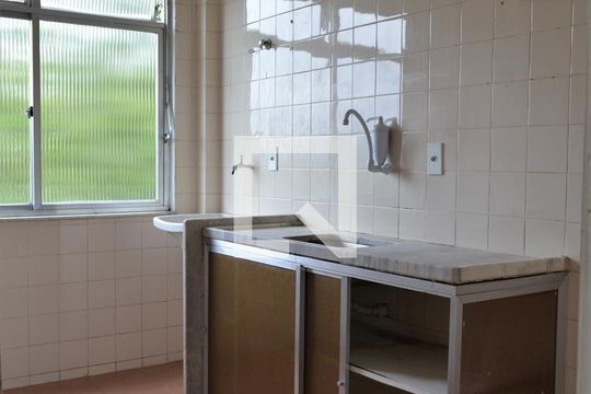 Cozinha de apartamento à venda com 2 quartos, 68m² em Taquara, Rio de Janeiro