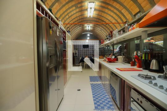 Cozinha de casa à venda com 4 quartos, 440m² em Alto da Lapa, São Paulo