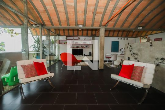 Sala de casa à venda com 4 quartos, 440m² em Alto da Lapa, São Paulo