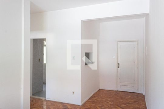 Sala de apartamento para alugar com 1 quarto, 36m² em Tijuca, Rio de Janeiro
