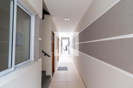Corredor de Entrada de apartamento à venda com 1 quarto, 32m² em Vila Pauliceia, São Paulo