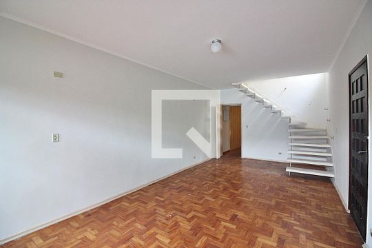 Sala de casa à venda com 4 quartos, 180m² em Ferrazópolis, São Bernardo do Campo