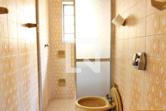 Banheiro do Quarto 1 - Suíte de casa à venda com 4 quartos, 180m² em Ferrazópolis, São Bernardo do Campo