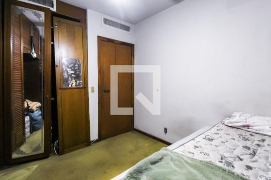 Quarto 1 de apartamento à venda com 3 quartos, 167m² em Petrópolis, Porto Alegre