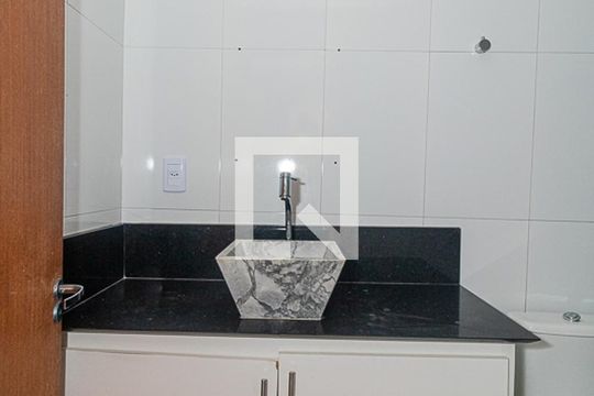 Banheiro de casa para alugar com 2 quartos, 60m² em Engenho Velho da Federacao, Salvador