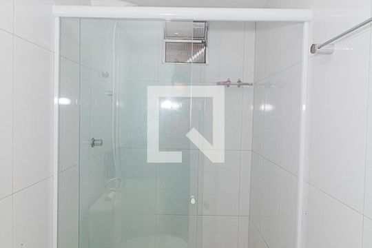 Banheiro de casa para alugar com 2 quartos, 60m² em Engenho Velho da Federacao, Salvador