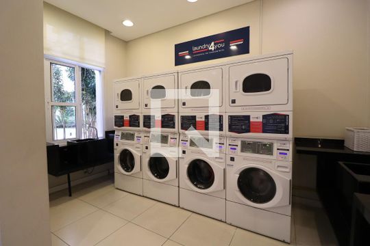 Área comum de apartamento para alugar com 2 quartos, 56m² em Jardim Flor da Montanha, Guarulhos