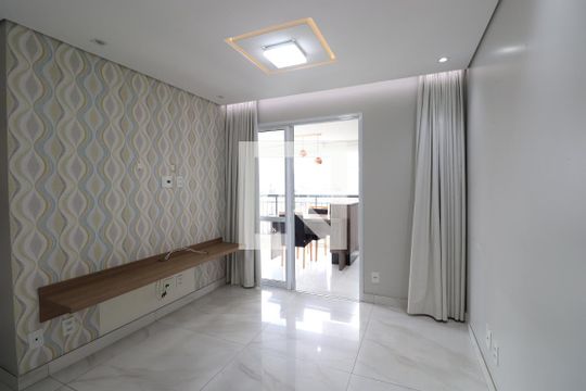 Apartamento para alugar com 2 quartos, 56m² em Jardim Flor da Montanha, Guarulhos