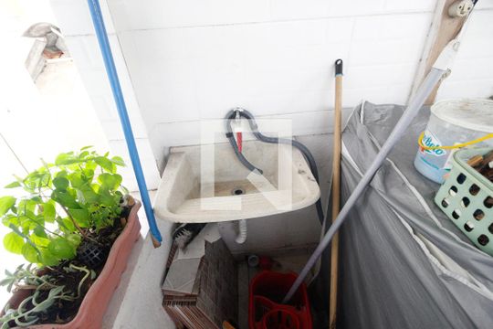 Área de serviço 1 de casa à venda com 3 quartos, 67m² em Chora Menino, São Paulo