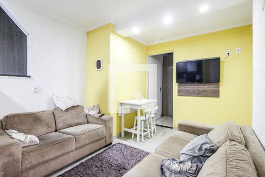 Casa à venda com 3 quartos, 67m² em Chora Menino, São Paulo