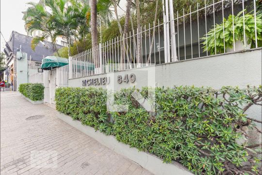 Fachada de apartamento à venda com 3 quartos, 100m² em Pinheiros, São Paulo