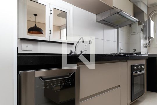 Cozinha de apartamento à venda com 2 quartos, 83m² em Jardim Trevo, Jundiaí