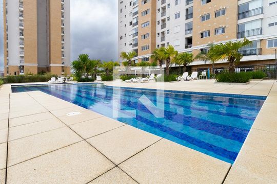 Área comum - Piscina de apartamento à venda com 2 quartos, 83m² em Jardim Trevo, Jundiaí
