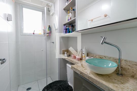 Banheiro de apartamento à venda com 2 quartos, 40m² em Vila Silvia, São Paulo