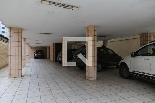 Garagem de apartamento para alugar com 2 quartos, 90m² em Campo Grande, Santos