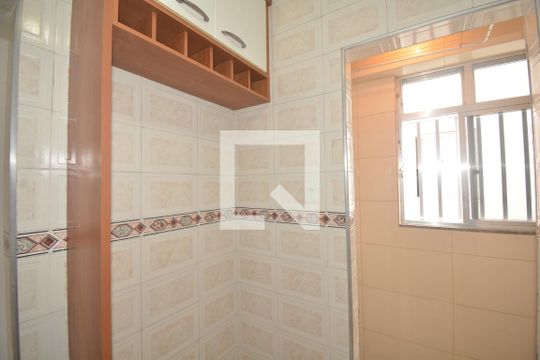 Cozinha de apartamento à venda com 2 quartos, 50m² em Irajá, Rio de Janeiro
