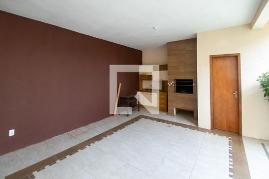 Churrasqueira de casa à venda com 5 quartos, 234m² em Chapeu do Sol, Porto Alegre