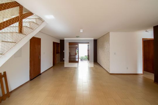 Sala de casa à venda com 5 quartos, 234m² em Chapeu do Sol, Porto Alegre