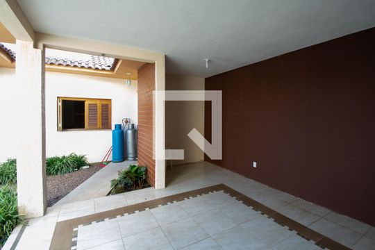 Churrasqueira de casa à venda com 5 quartos, 234m² em Chapeu do Sol, Porto Alegre