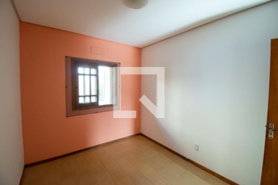 Quarto 1 de casa à venda com 5 quartos, 234m² em Chapeu do Sol, Porto Alegre
