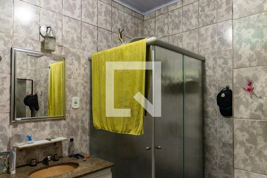Banheiro da Suíte de casa à venda com 3 quartos, 400m² em São João Climaco, São Paulo