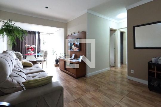 Apartamento à venda com 3 quartos, 72m² em Vila Barros, Guarulhos