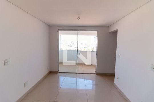 Sala  de apartamento à venda com 3 quartos, 72m² em Serrano, Belo Horizonte
