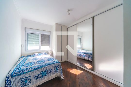 Quarto 1 de casa à venda com 3 quartos, 285m² em Vila Curuca, Santo André