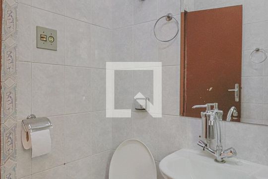 Banheiro  de apartamento à venda com 3 quartos, 95m² em Serra, Belo Horizonte