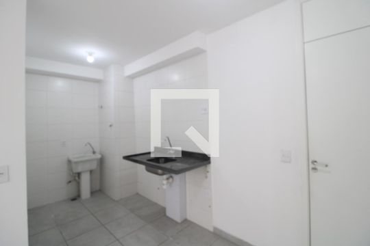 Cozinha de apartamento para alugar com 2 quartos, 34m² em Jurubatuba, São Paulo